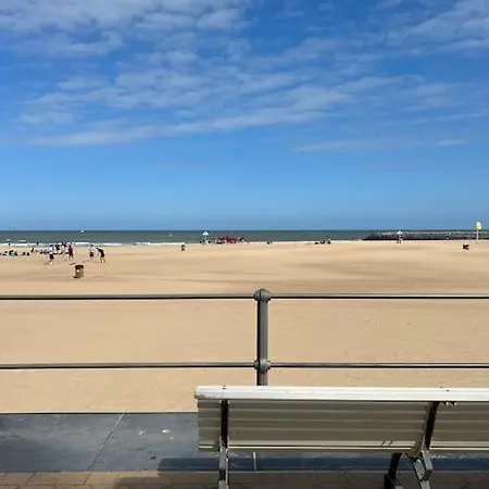 Appartement Luxe Met Adembenemend Uitzicht Op Zee